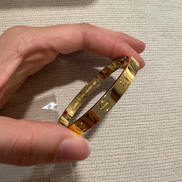 310. Stainless Steel 6mm Gold Plated Bangle Bracelet with Screwdriver - Picture 3 of 3